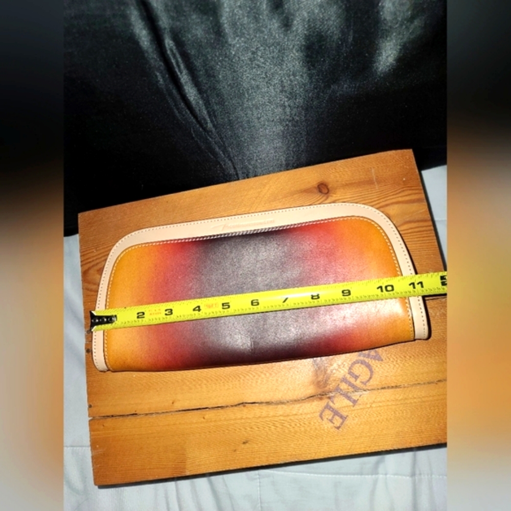 Gradient Leather Wallet - Picture 7 of 7